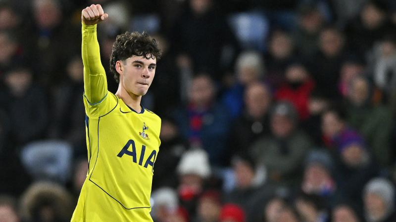 剑南春｜巴萨5-3贝蒂斯迎西甲6连胜，费兰戴帽，亚马尔点射（剑南春｜巴萨5-3击败贝蒂斯豪取西甲六连胜，费兰帽子戏法，亚马尔点射命中）