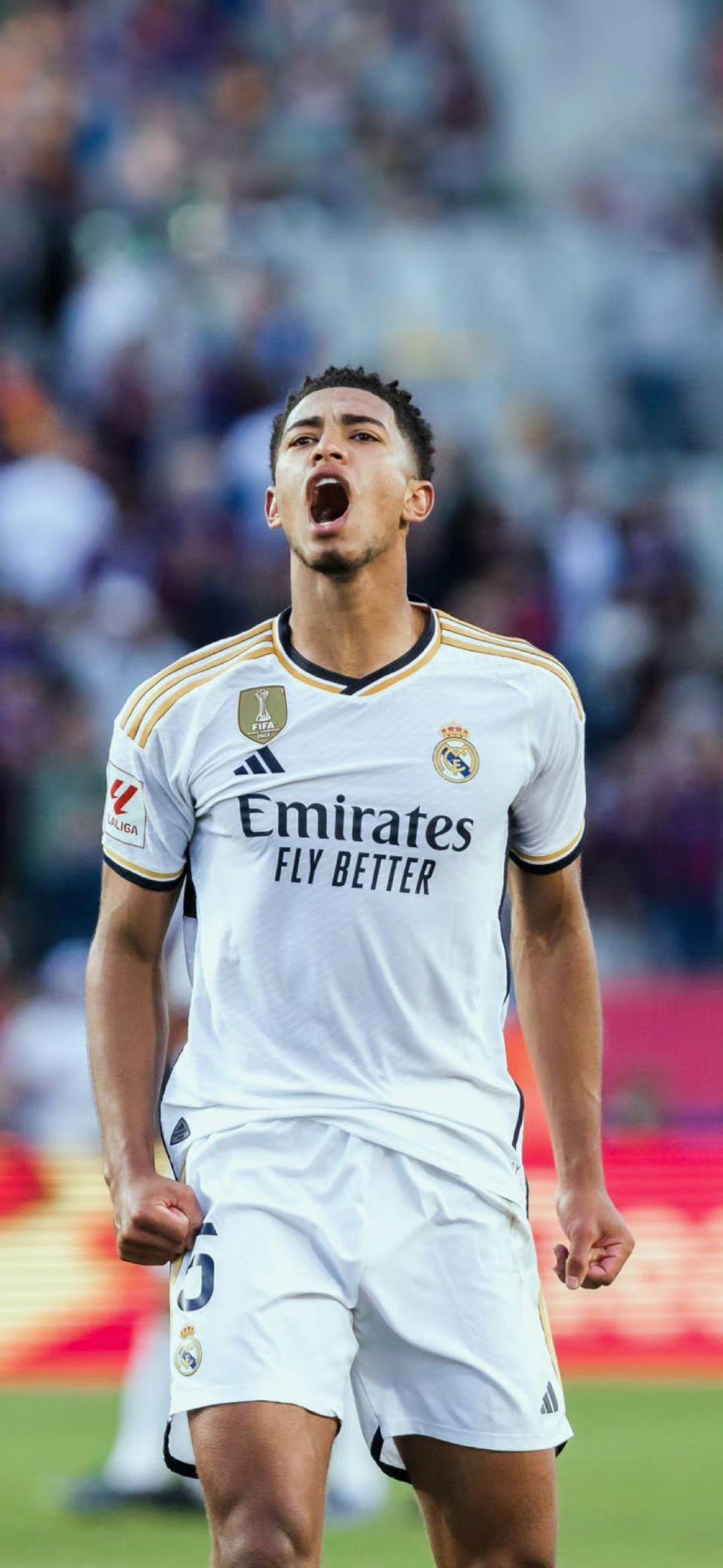 欧冠连续赛季进球纪录：本泽马、梅西连续18赛季进球第1（梅西、本泽马欧冠连续18季均有进球，并列纪录第一）