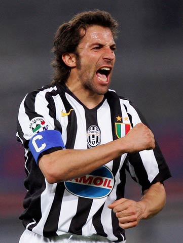 马德兴：U18国足11月将与吉尔吉斯斯坦U18进行两场内部热身赛（马德兴：U18国足11月约战吉尔吉斯斯坦U18，将进行两场封闭热身赛）