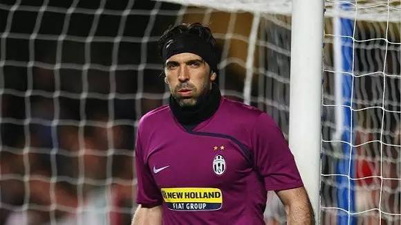 FIFA公布年度最佳候选：登贝莱、姆巴佩、凯恩在列（FIFA年度最佳候选出炉：姆巴佩、凯恩、登贝莱入围）