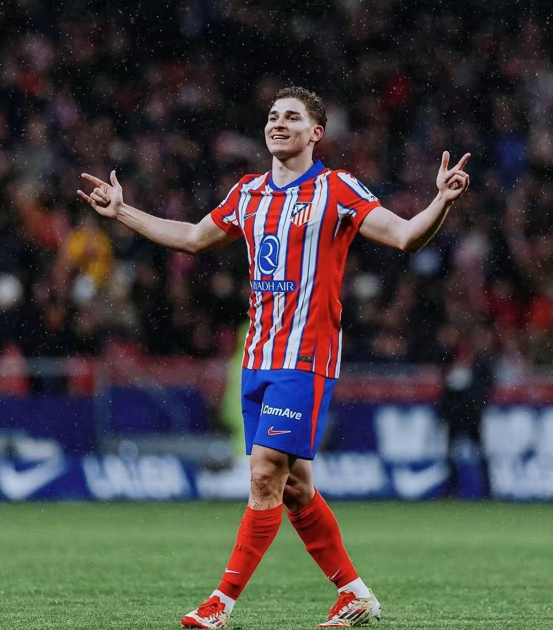 山东100-93青岛4利好！高诗岩游刃有余，谢智杰蜕变，陈林坚好使（山东100-93击败青岛，四大亮点：高诗岩从容掌控，谢智杰完成蜕变，陈林坚表现给力）