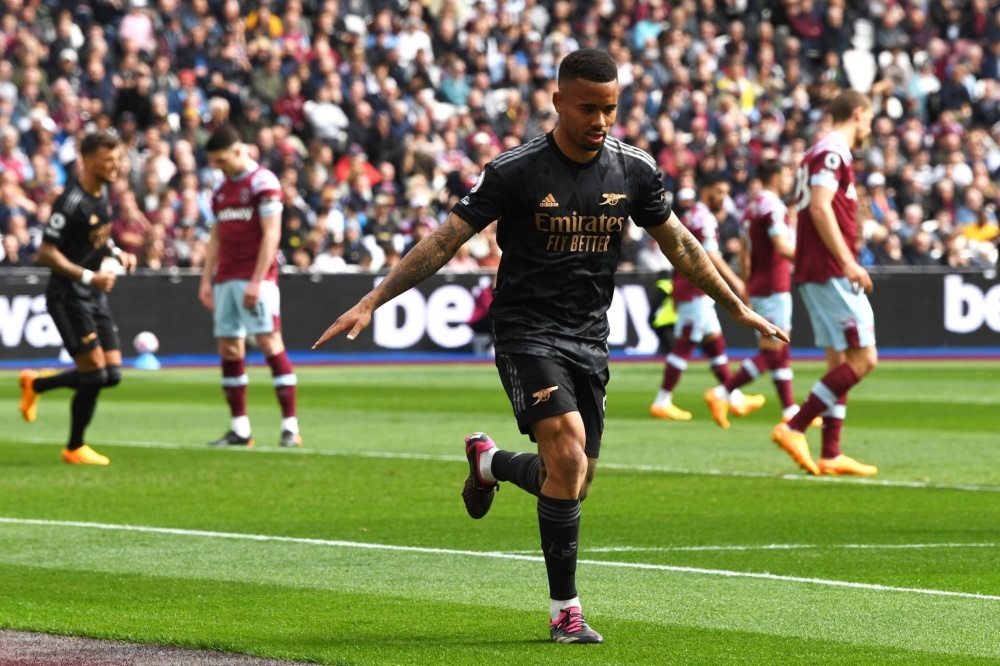 拜仁连伤数人影响战局（拜仁伤病潮扰乱战局）