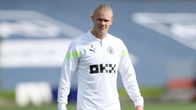 109球追平恩里克，莱万升至巴萨队史射手榜第16位（莱万以109球追平恩里克，升至巴萨历史射手榜第16名）