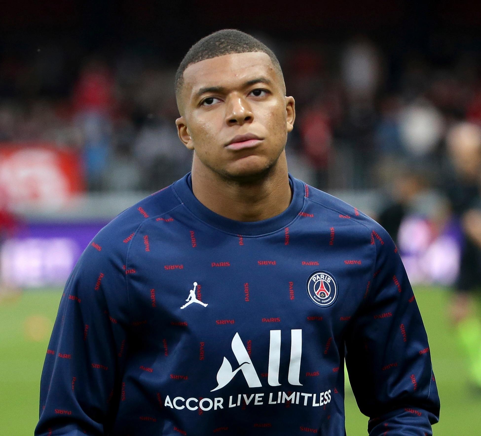 意媒：多队盯国米17岁中卫布雷达，国米看好球员天赋无意放人（意媒：多队有意国米17岁中卫布雷达，国米重视其天赋暂不放人）