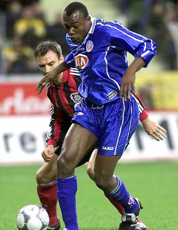 卡佩罗：卡拉菲奥里很像拉莫斯，我希望看到他在国家队踢后腰（卡佩罗：卡拉菲奥里像拉莫斯，我想看到他在国家队出任后腰）