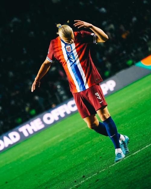 国家队下场！埃及足协官方力挺萨拉赫：埃及国王，你永不独行！（官方发声！埃及足协力挺萨拉赫：埃及之王，永不孤行！）