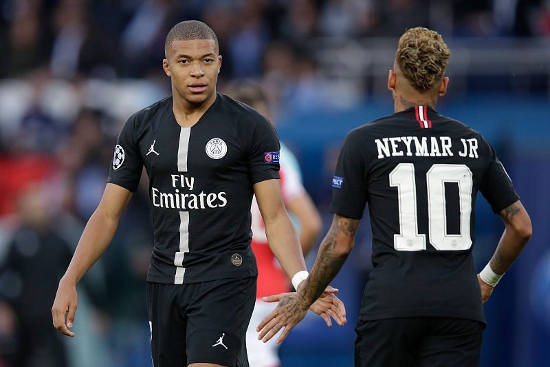 本菲卡欧冠出局将致穆里尼奥冬窗零引援（本菲卡无缘欧冠或致穆里尼奥冬窗无引援）