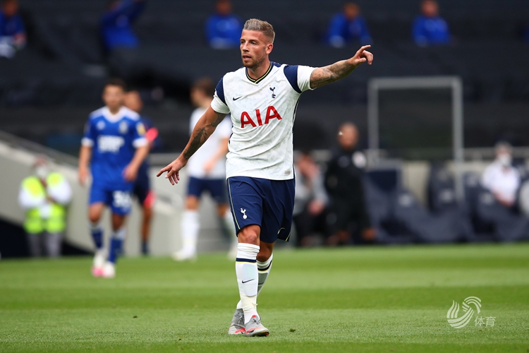 图多列告别三镇：感激一切，武汉永远是我职业生涯的特别篇章（图多列道别三镇：心怀感恩，武汉将永远是我职业生涯特别的一章）